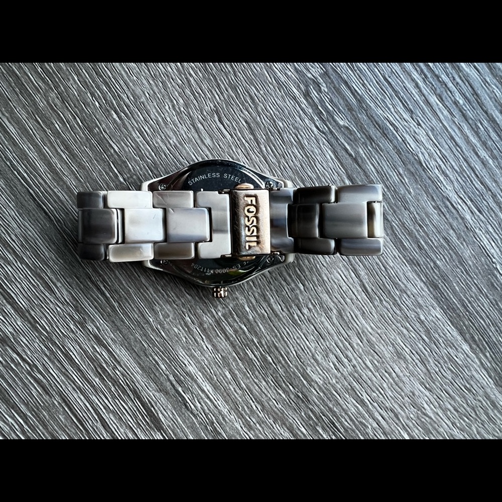 Fossil - Picture 3 of 3